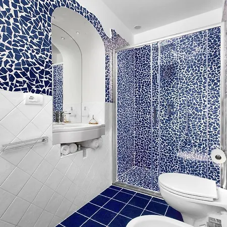 別荘 Bluevista Dreamscape -terrace Jacuzzi/hot Tub ポジターノ